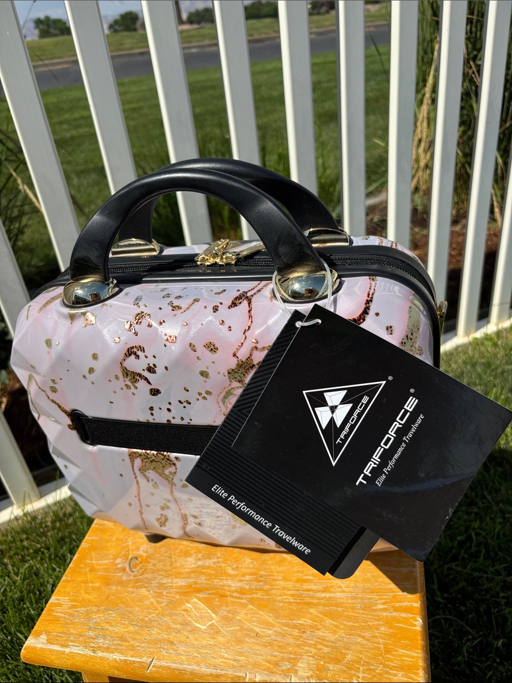 Triforce Elite Performance Travelware NWT Vanity Case
